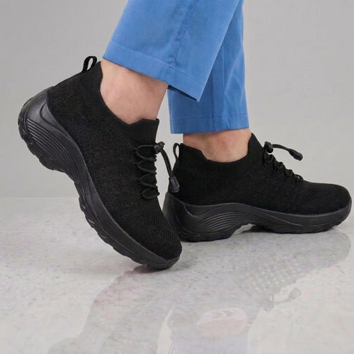PLUMA Flow Orthopedic Knit Sneaker - Obsidian Black