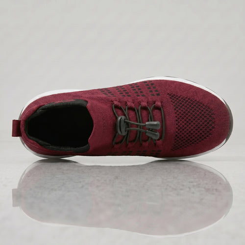 PLUMA Flow Orthopedic Knit Sneaker - Wine